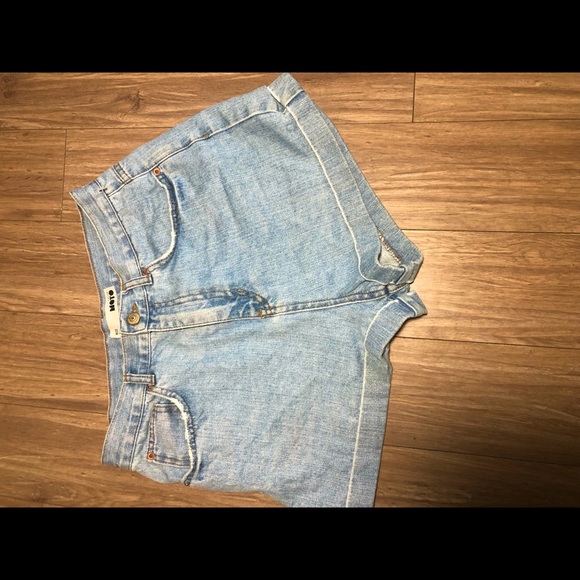 Summer shorts from top shop size W30 - Picture 2 of 2